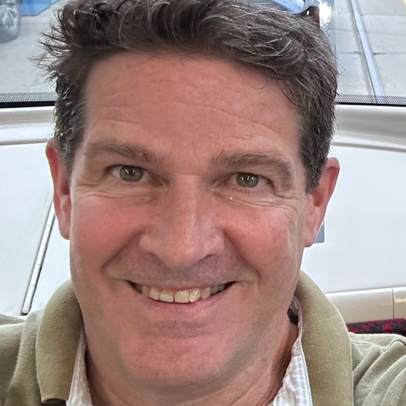 Meet your Posher, Mike - Picture 1 of 7